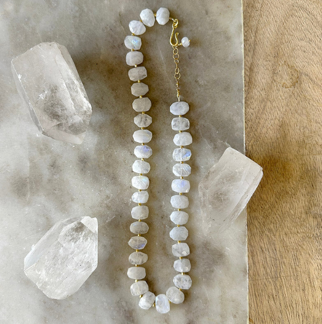 MOONSTONE NECKLACE
