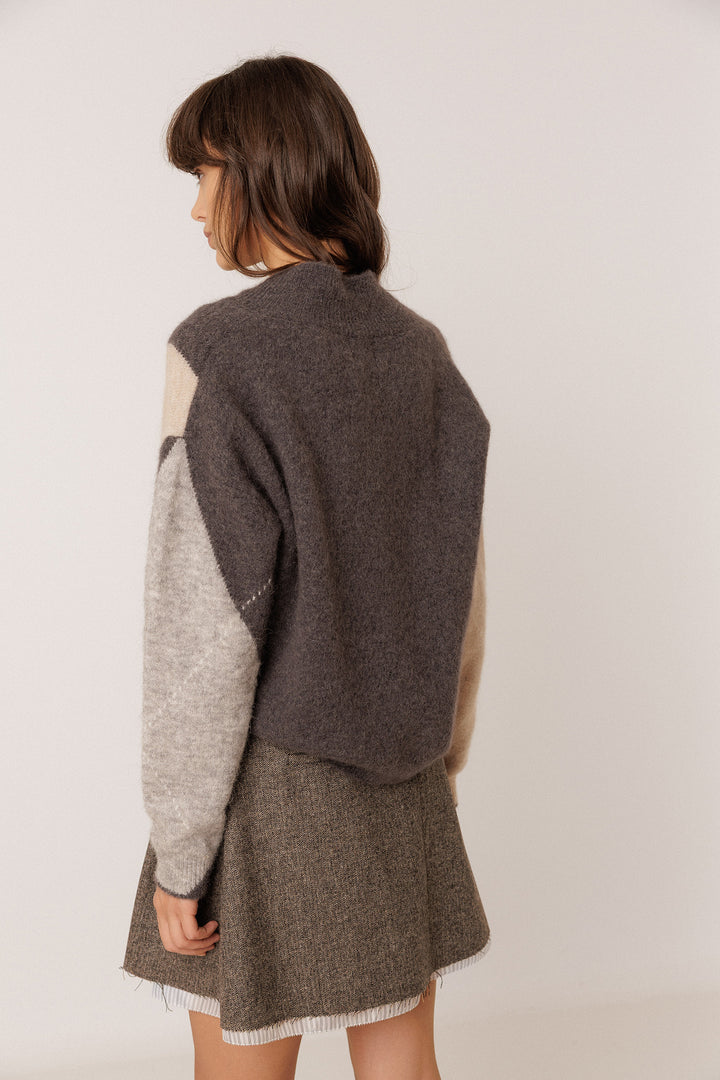 PULLOVER
