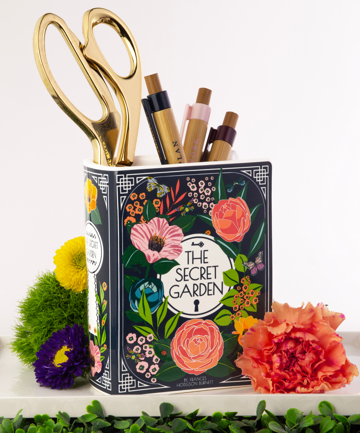 SMALL BOOK VASE SECRET GARDEN