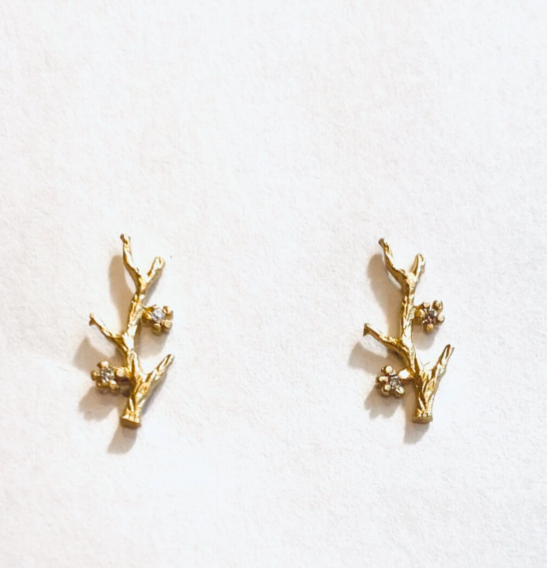 BRANCH POST EARRINGS