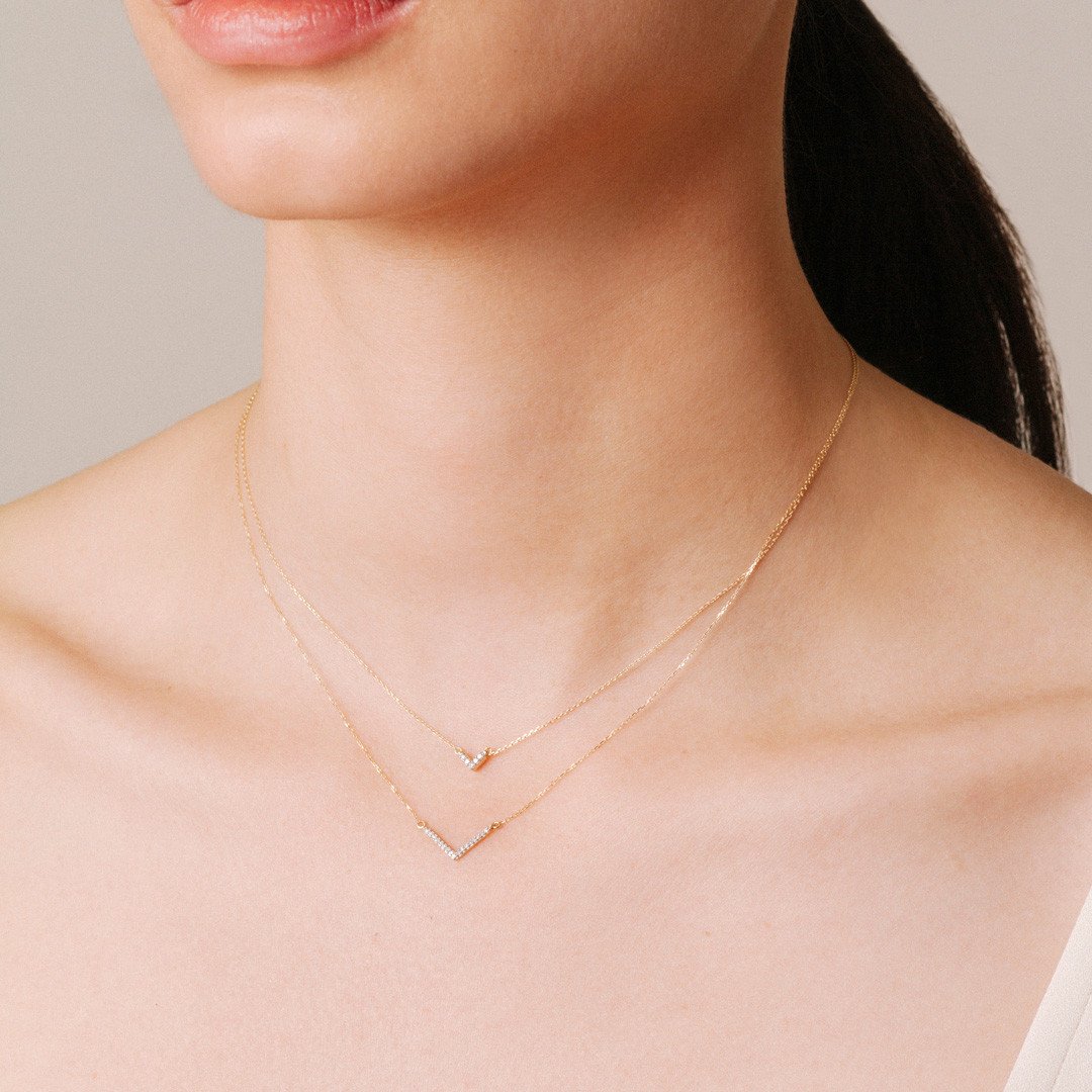 TINY PAVE V NECKLACE