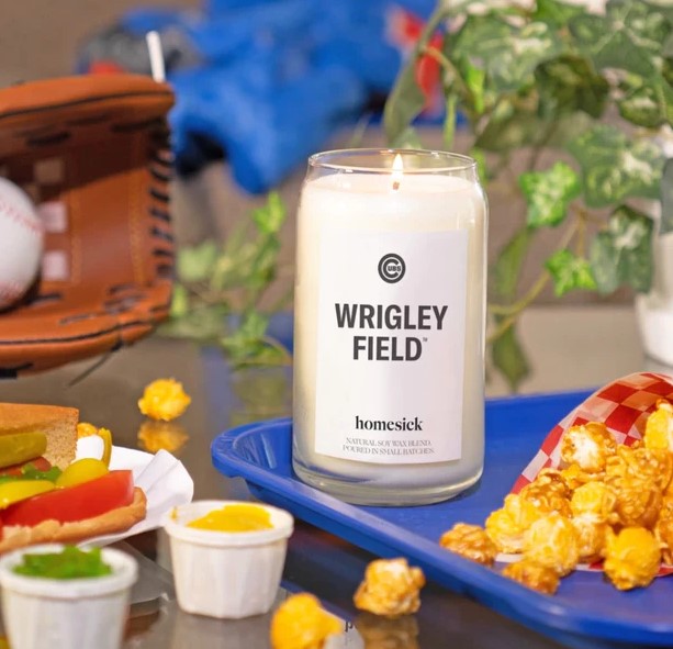 WRIGLEY FIELD CANDLE